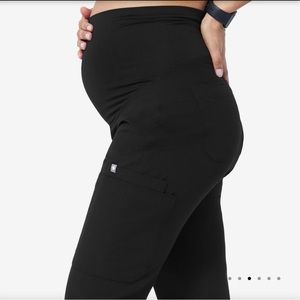 Figs maternity scrub pants